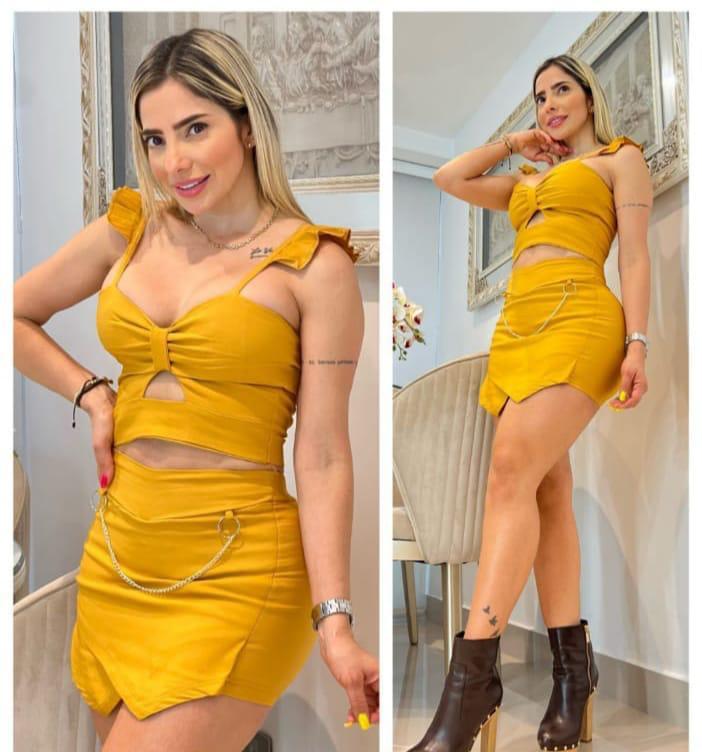 Conjunto Estilo Único: Blusa, Falda y Cadena en Una Sola Pieza Versátil 🌟 - LA MISS ELEGANCE - Moda - conjunto, Conjunto Dama, Conjunto falda blusa, Guapa, Top e Shot