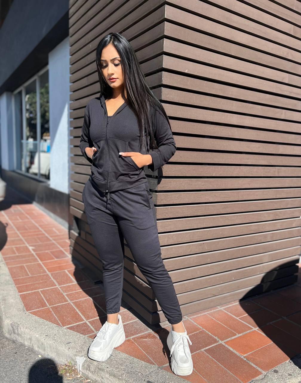Jogger Deportivo VIREX para Mujer: Comodidad, Estilo y Rendimiento en Cada Paso - LA MISS ELEGANCE - Ropa Deportiva - Casual, conjunto, Conjunto con Buso Manga Larga, Conjunto con Legging, Conjunto Dama, Conjunto de pantalon y cropped, Conjunto Deportivo, deportiva, Guapa