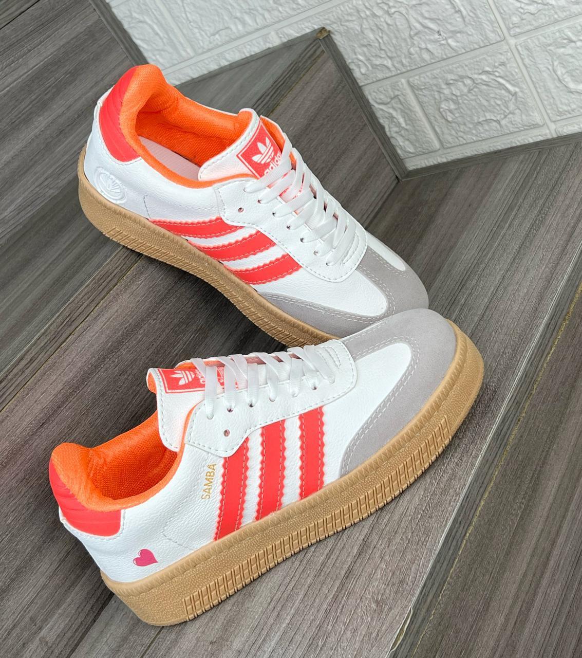 Tênis Adidas Sambae Dama Love – Elegância, Conforto e Altura Premium 🔥 - LA MISS ELEGANCE - Calzado - calzado, Tenis casuales femeninos, Tenis de moda, Tenis plataforma