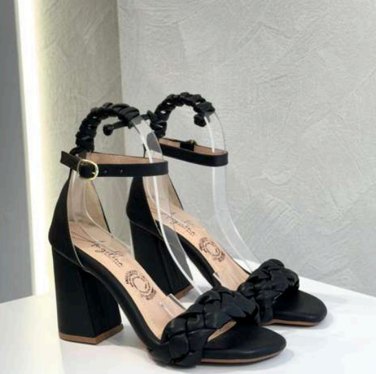 Tacones J-09
