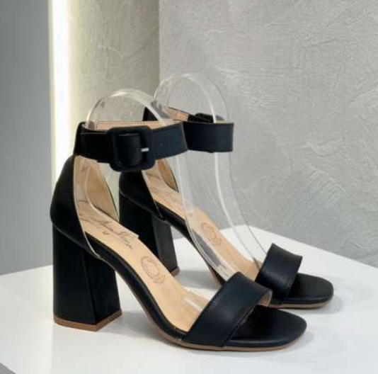Tacones J-07